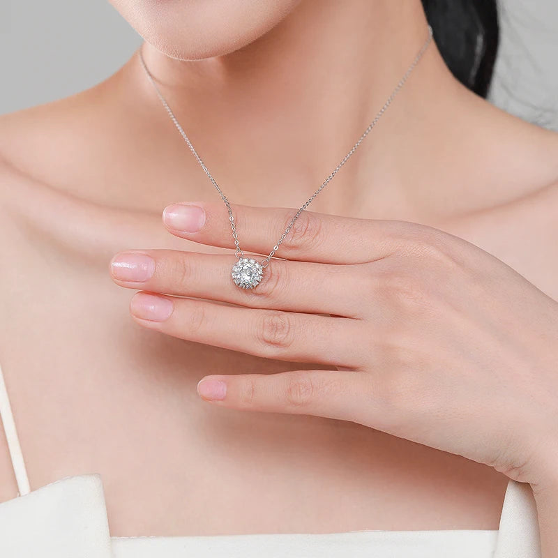 Circle Clear Necklace