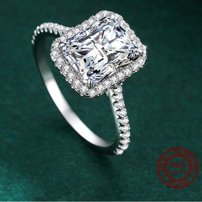 Queen Ring
