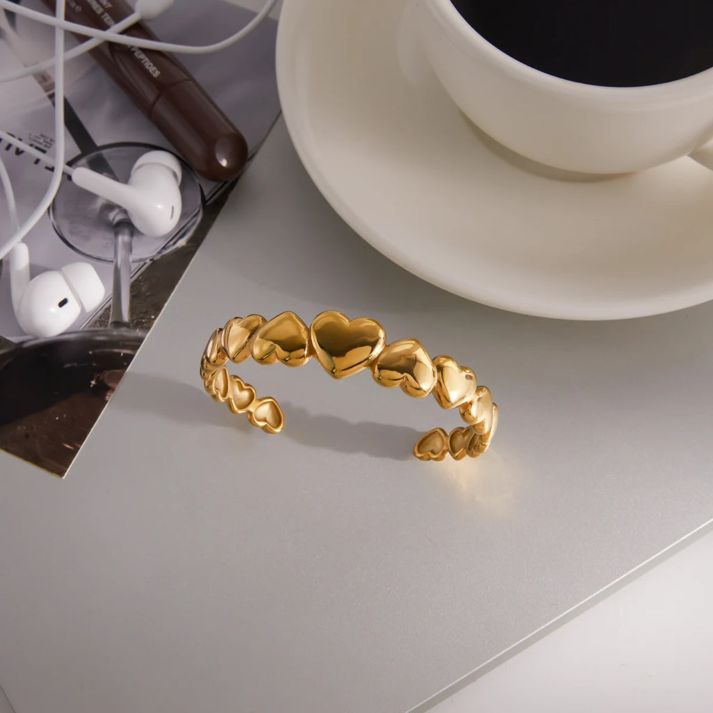 Heart Shape Interlaced Gradient Openings Bracelet