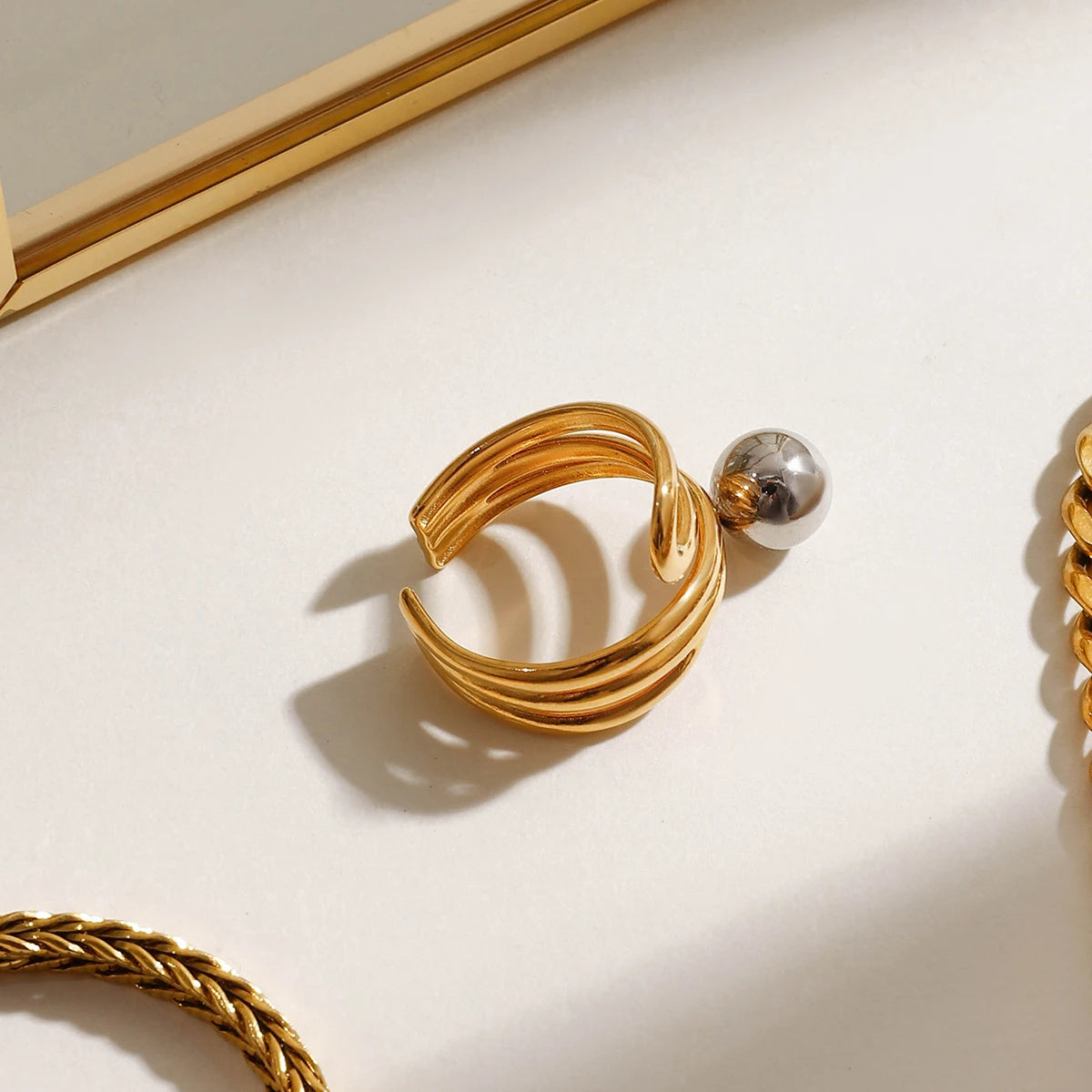 Minimalist Two Tone rings