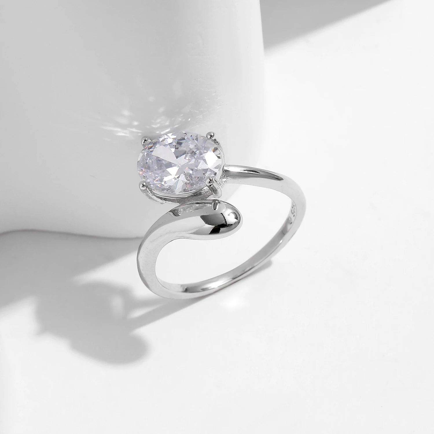Luci Ring Adjustable