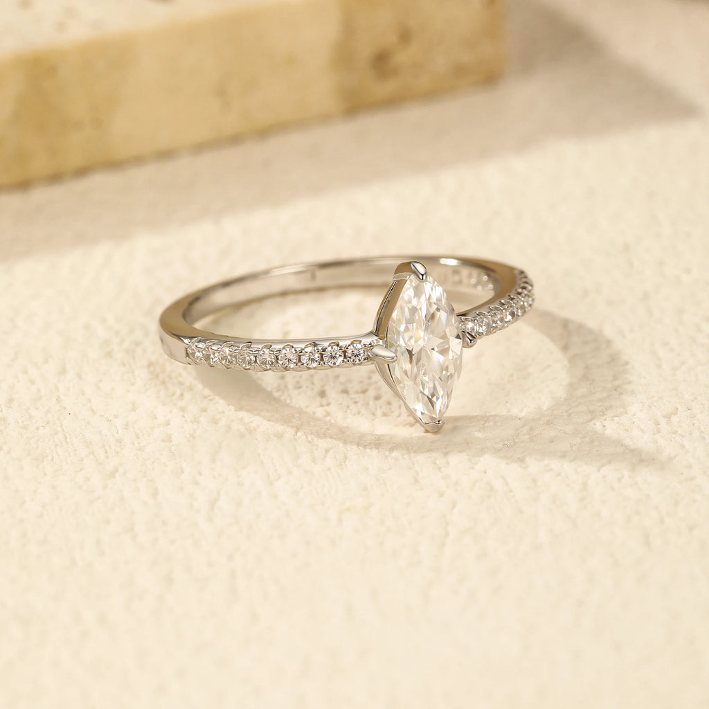 Eye Ring