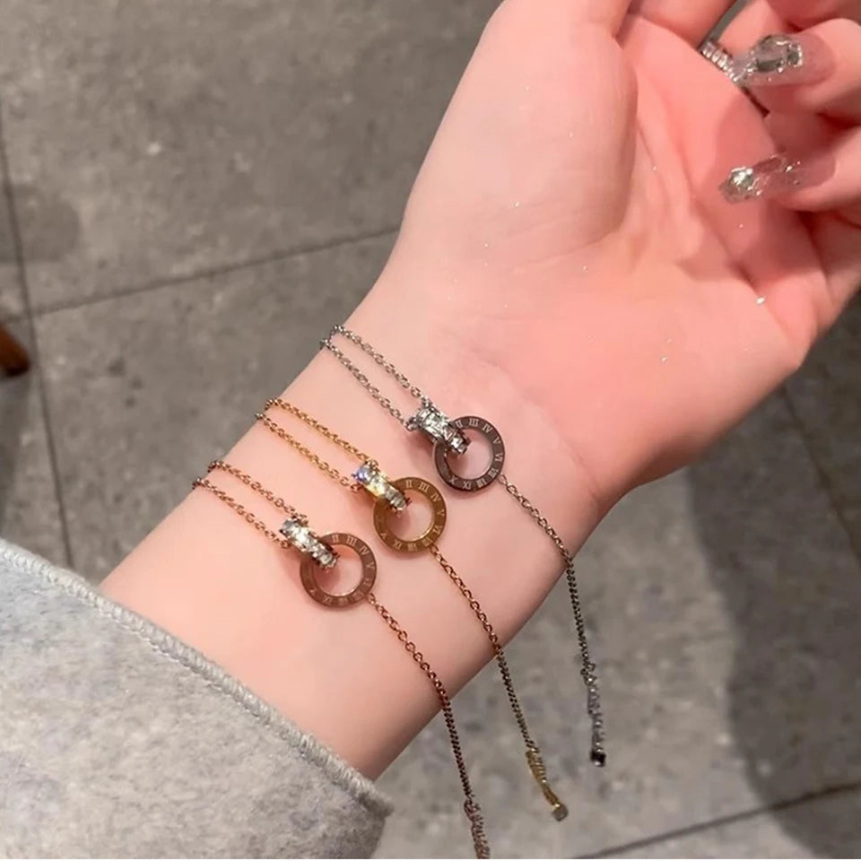 Versatile Set