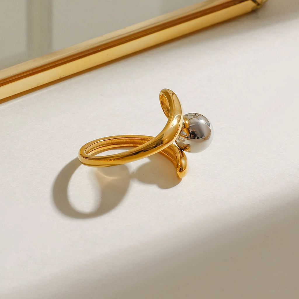 Minimalist Two Tone rings