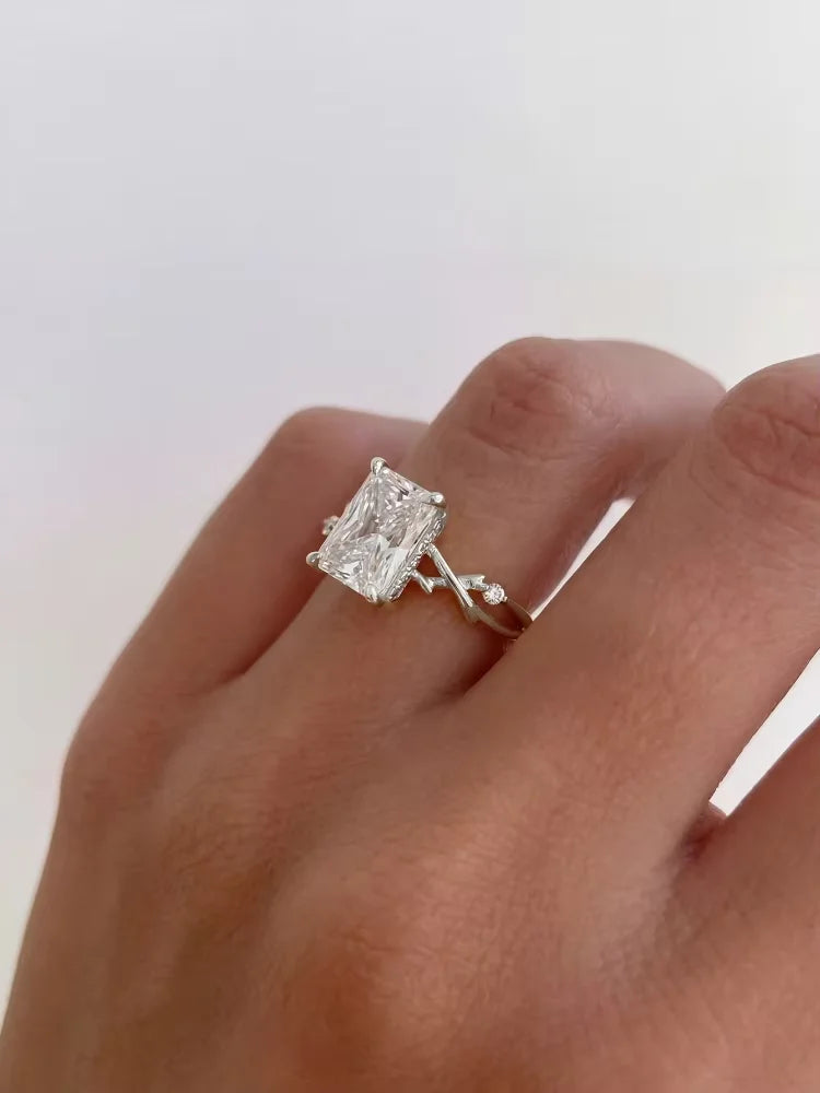 Dyana Ring
